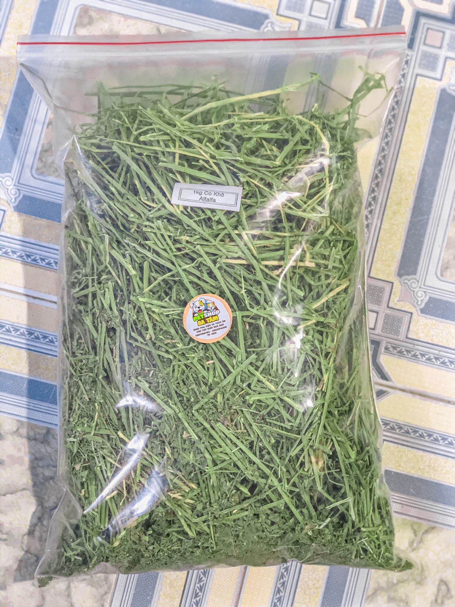 1kg cỏ khô alfalfa khô giàu dinh dưỡng cho Thỏ - Bọ - Chilchiala
