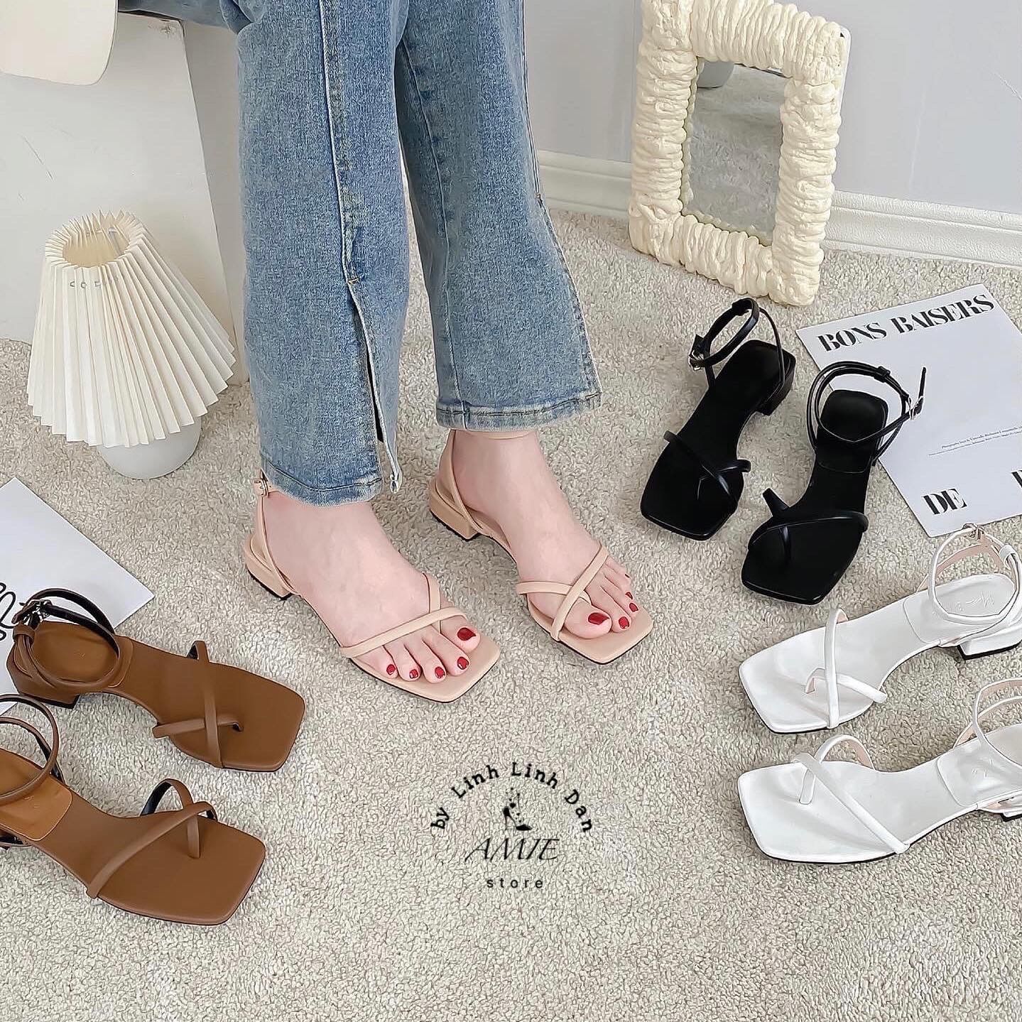 Sandal Quai Mảnh Xỏ Ngón