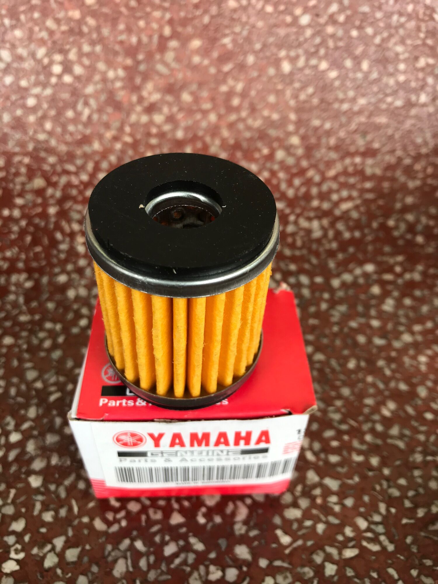 1 cái lượt nhớt / lọc dầu yamaha exciter