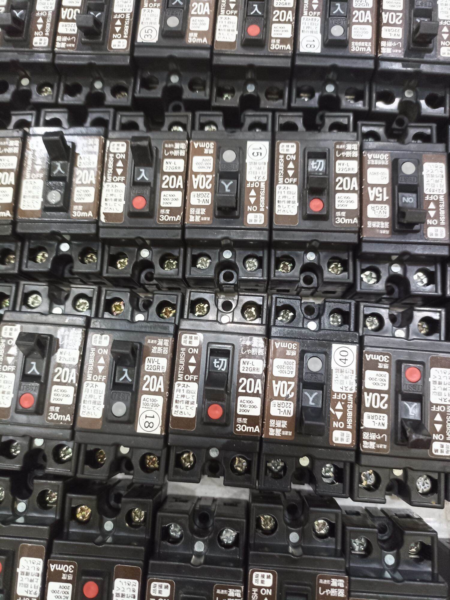 Cb chống giật 20A mitsubishi