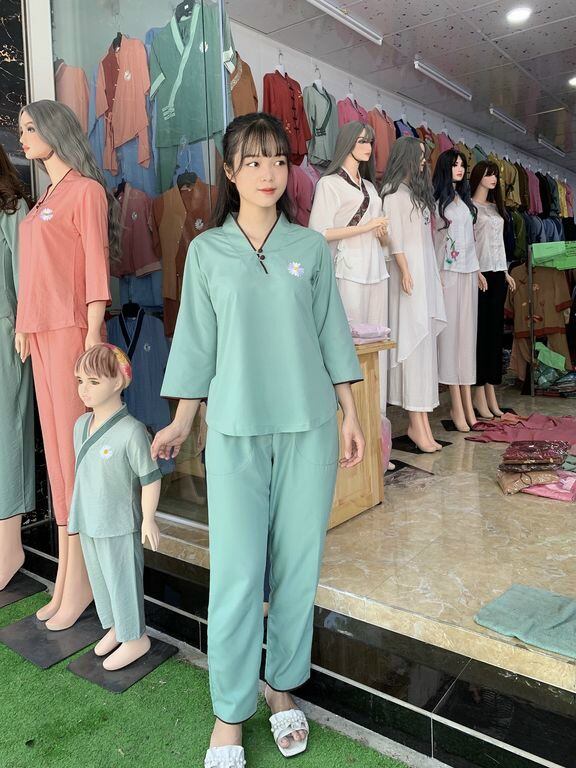 ĐỒ LAM ĐI CHÙA MẪU NỮ BỘ THÊU HOA NHÍ KATE TRUYỀN THỐNG