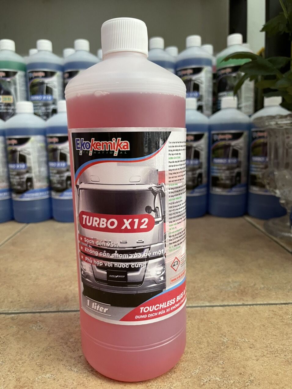 DUNG DỊCH RỬA XE KHÔNG CHẠM TURBO X12 1L