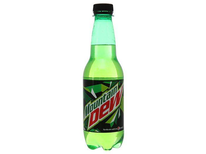 1 lốc nước giải khát có gaz Mountain Dew (390ml/chai)