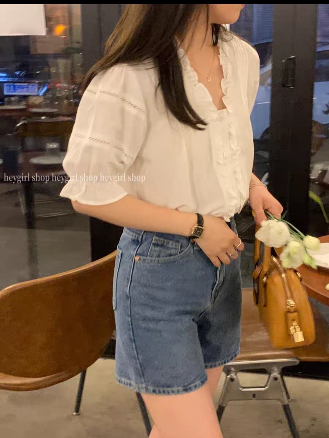 áo sơ mi kiểu cổ v bèo phong cách hàn quốc