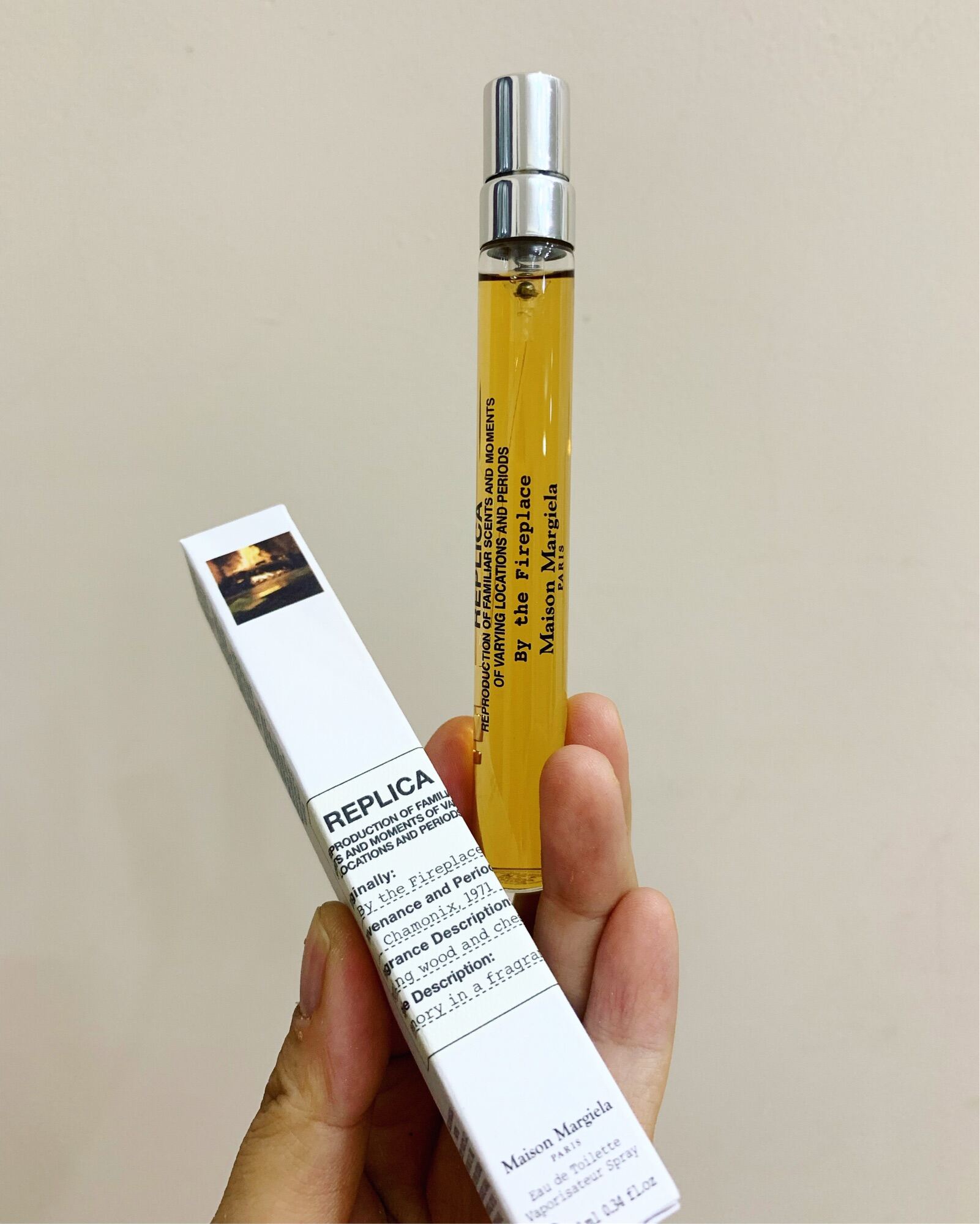 Nước hoa Replica dạng xịt by the fireplace 10ml