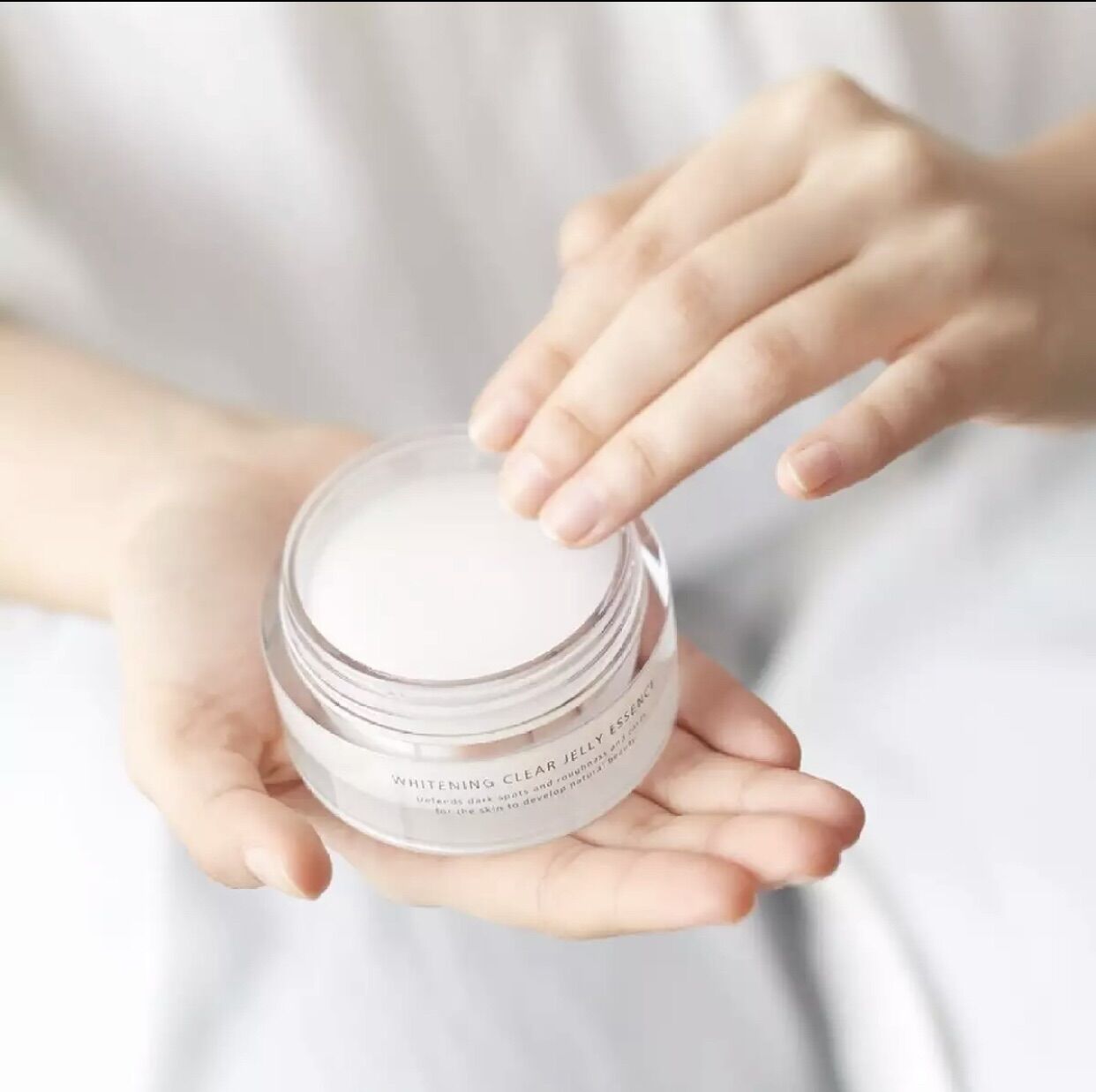 Tinh chất dưỡng trắng da d program dạng Jelly 60g