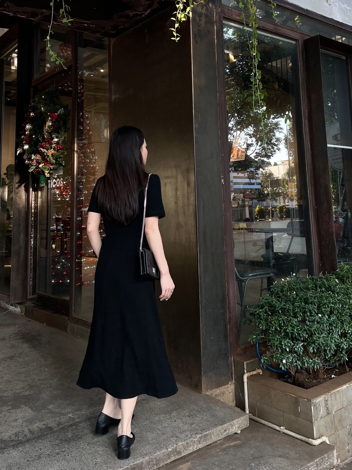 Bamboo Dress - Đầm Linen Cúc Gỗ ( ảnh chính chủ )