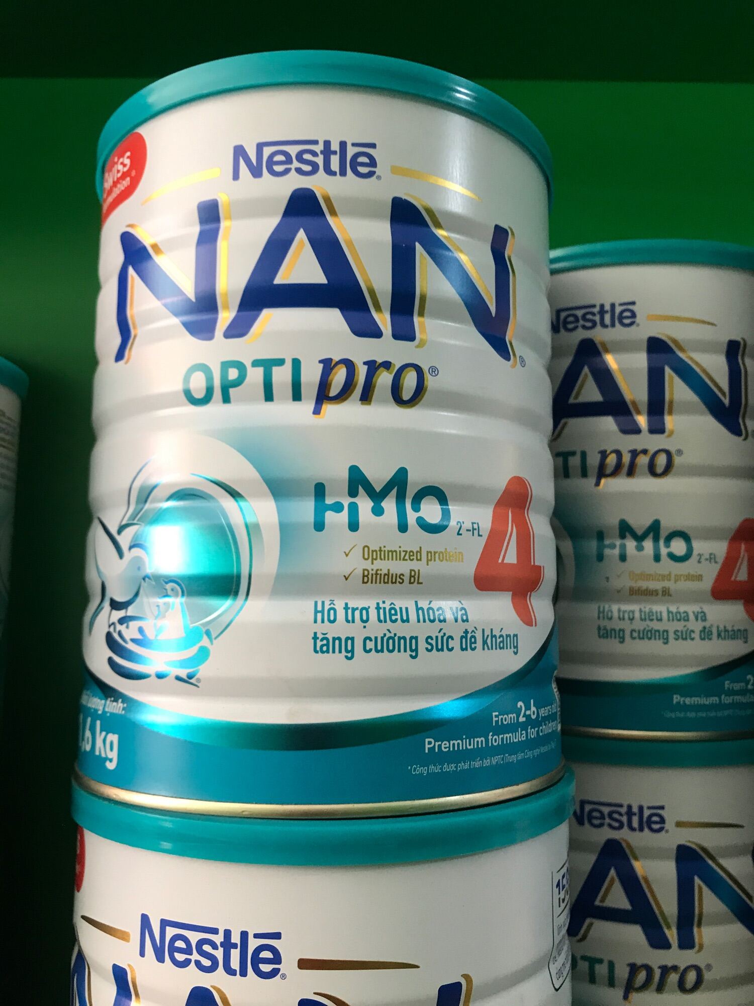Sữa bột NAN Optipro 4 lon 1600g- DATE 3 2024mua combo 2 lon tặng gấu bông