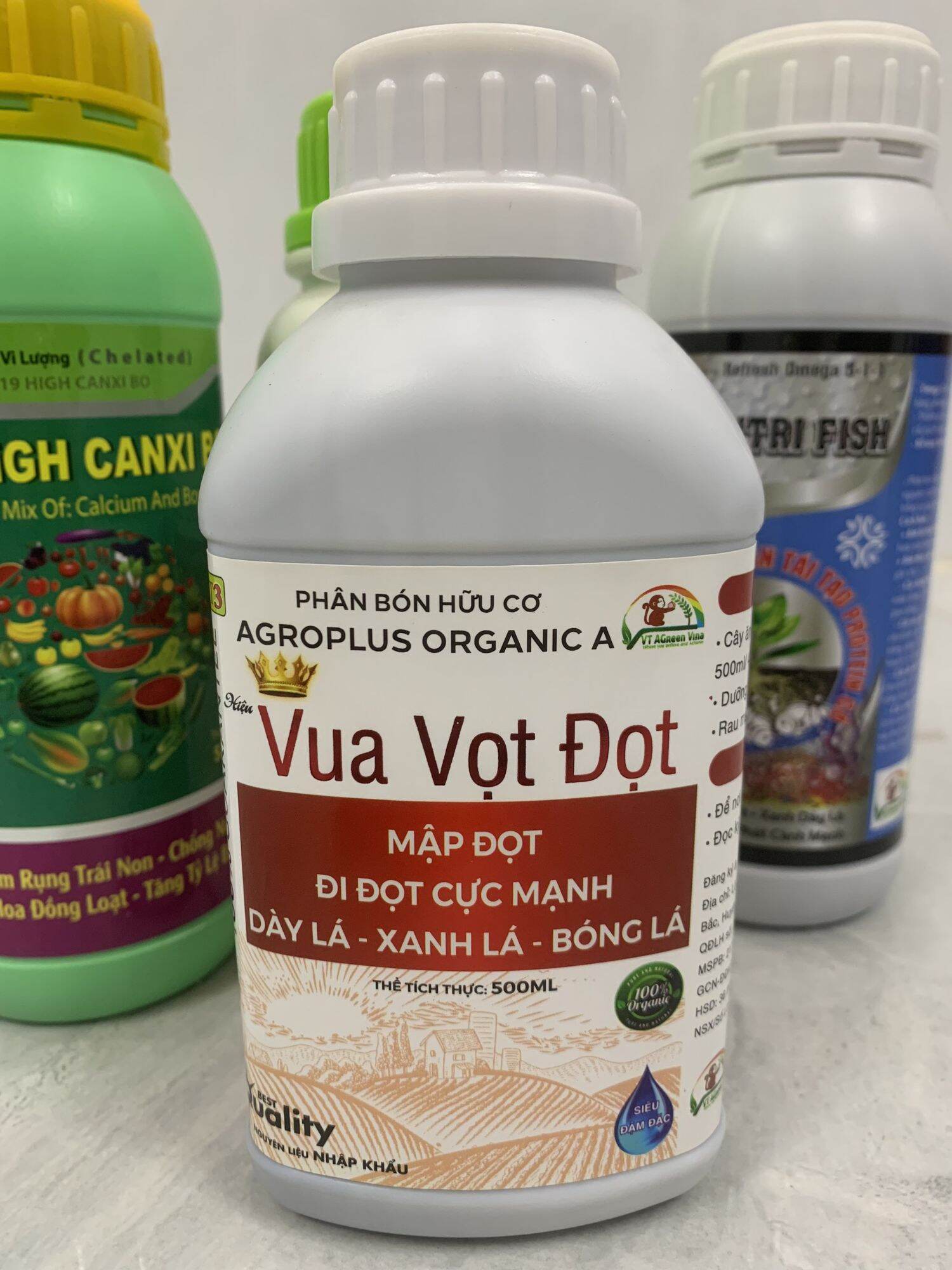Phân Bón VUA VỌT ĐỌT -Mập Đọt - Dầy Lá - Xánh Lá Chai 500ml
