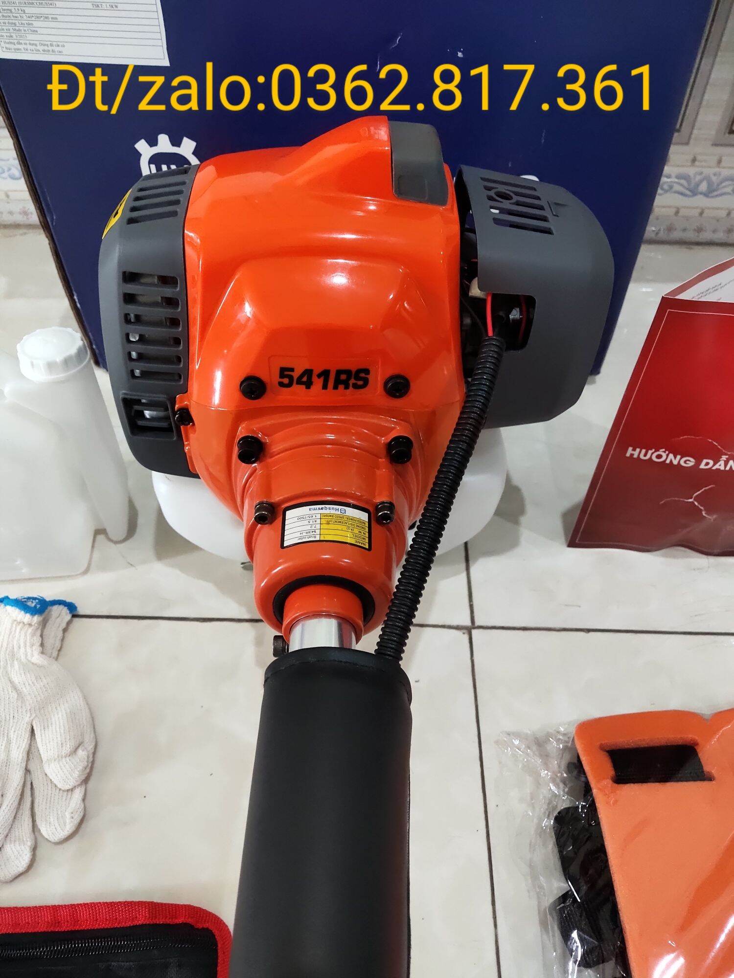 Máy cắt cỏ rừng