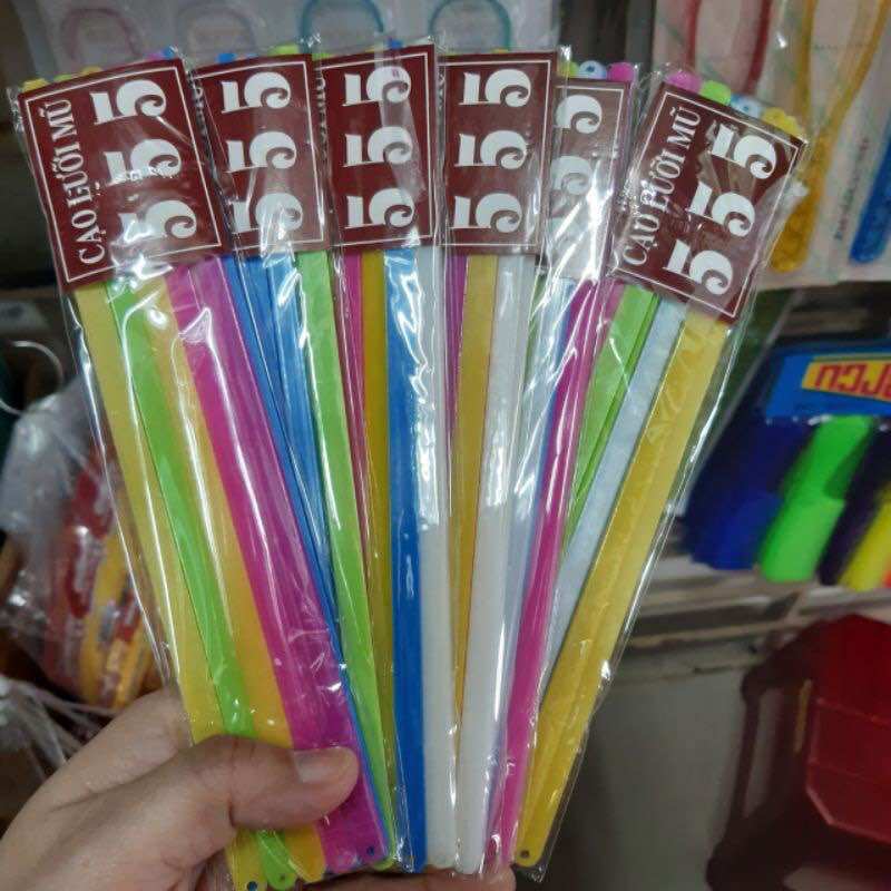 🔥xả kho, set 10 cây cạo lưỡi nhựa dẻo, 555
