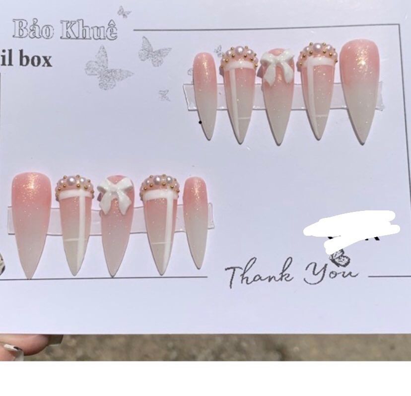 Nailbox thiết kế theo yêu cầu-mẫu nail ombre tone hồng