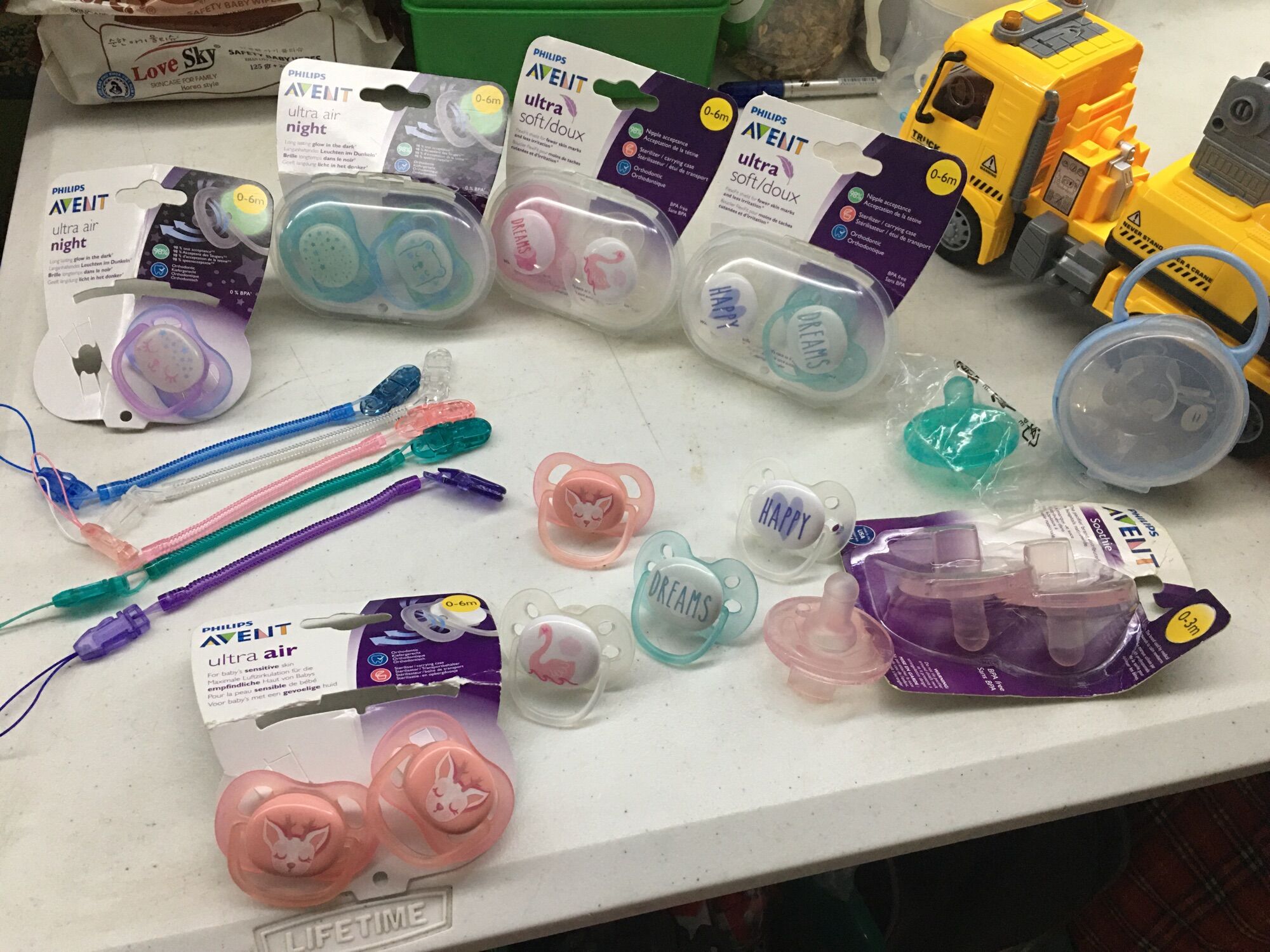Ti ngậm avent 0-6m [ chính hãng ]