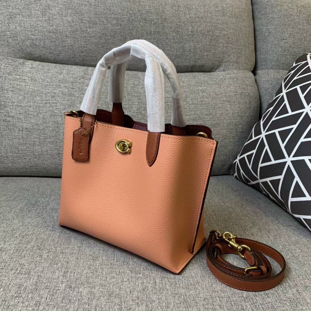 Túi xách nữ Coach tote da đẹp, 3 ngăn tiện dụng, màu cam mới siêu xinh