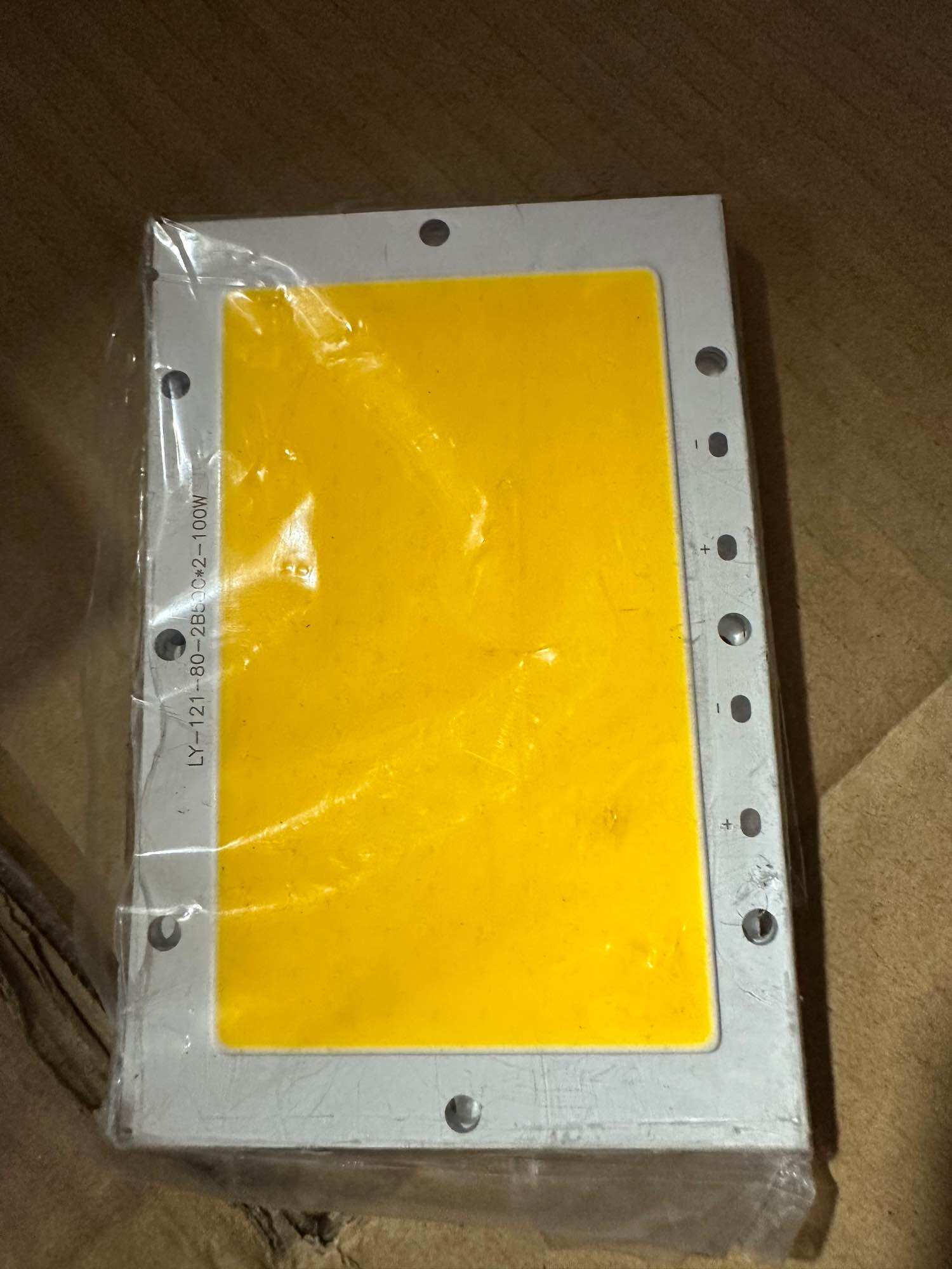 Chip led 100W 90-110V dùng qua chấn lưu
