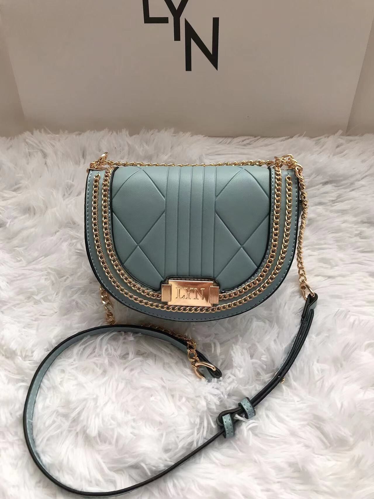 túi Ly.n nhỏ gọn xinh xắn lyn bag handbag siêu xinh , ko đẹp trả hàng