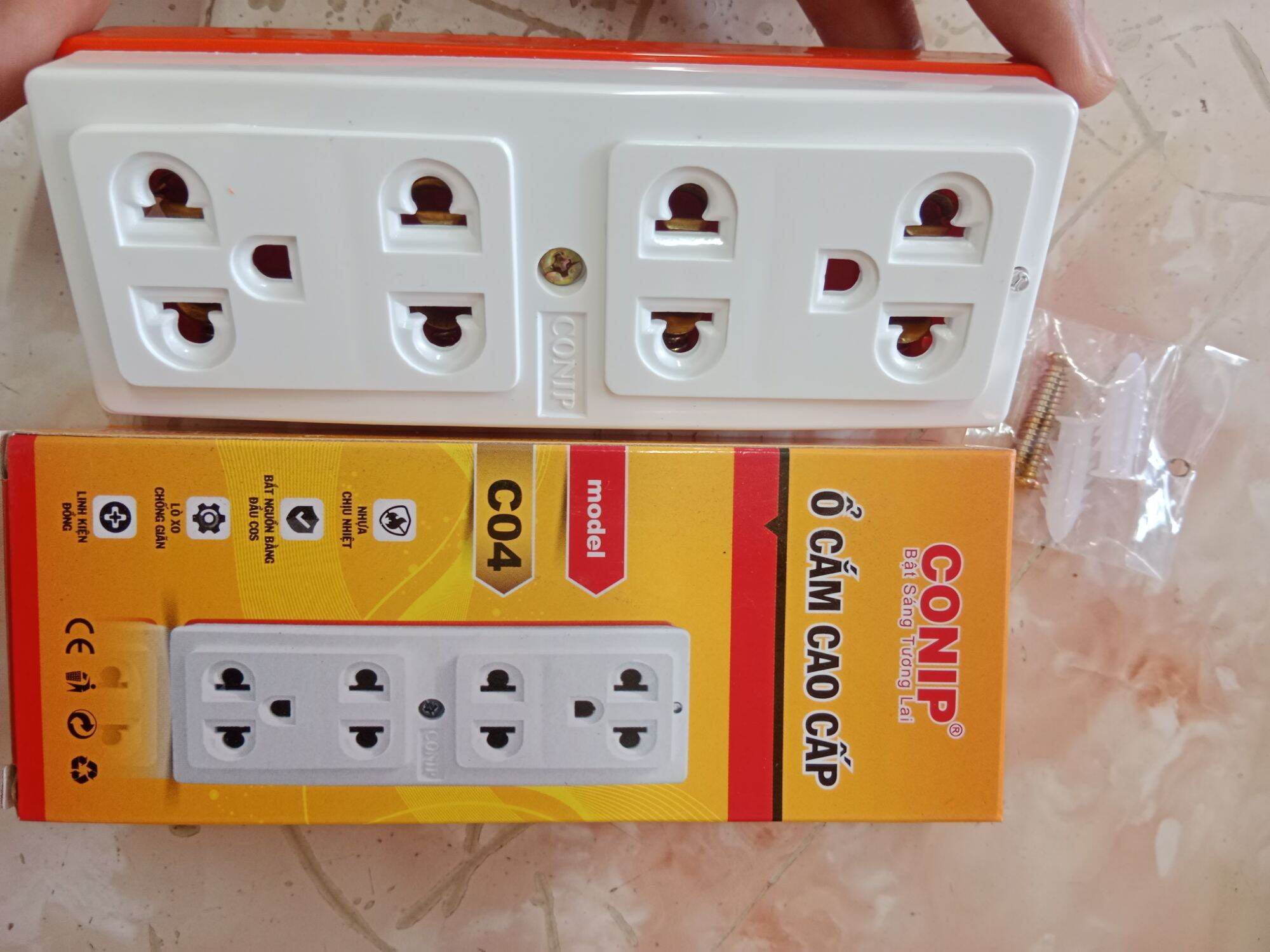 [Ảnh Thật] Ổ cắm 3 lổ Siêu Tải 6000w Thông dụng Conip, Sofa