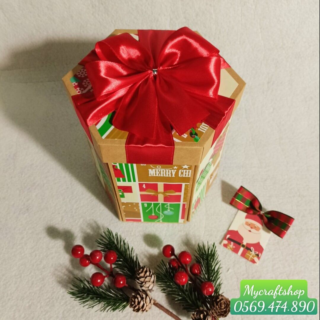 Hộp quà Giáng Sinh độc đáo hình lục giác