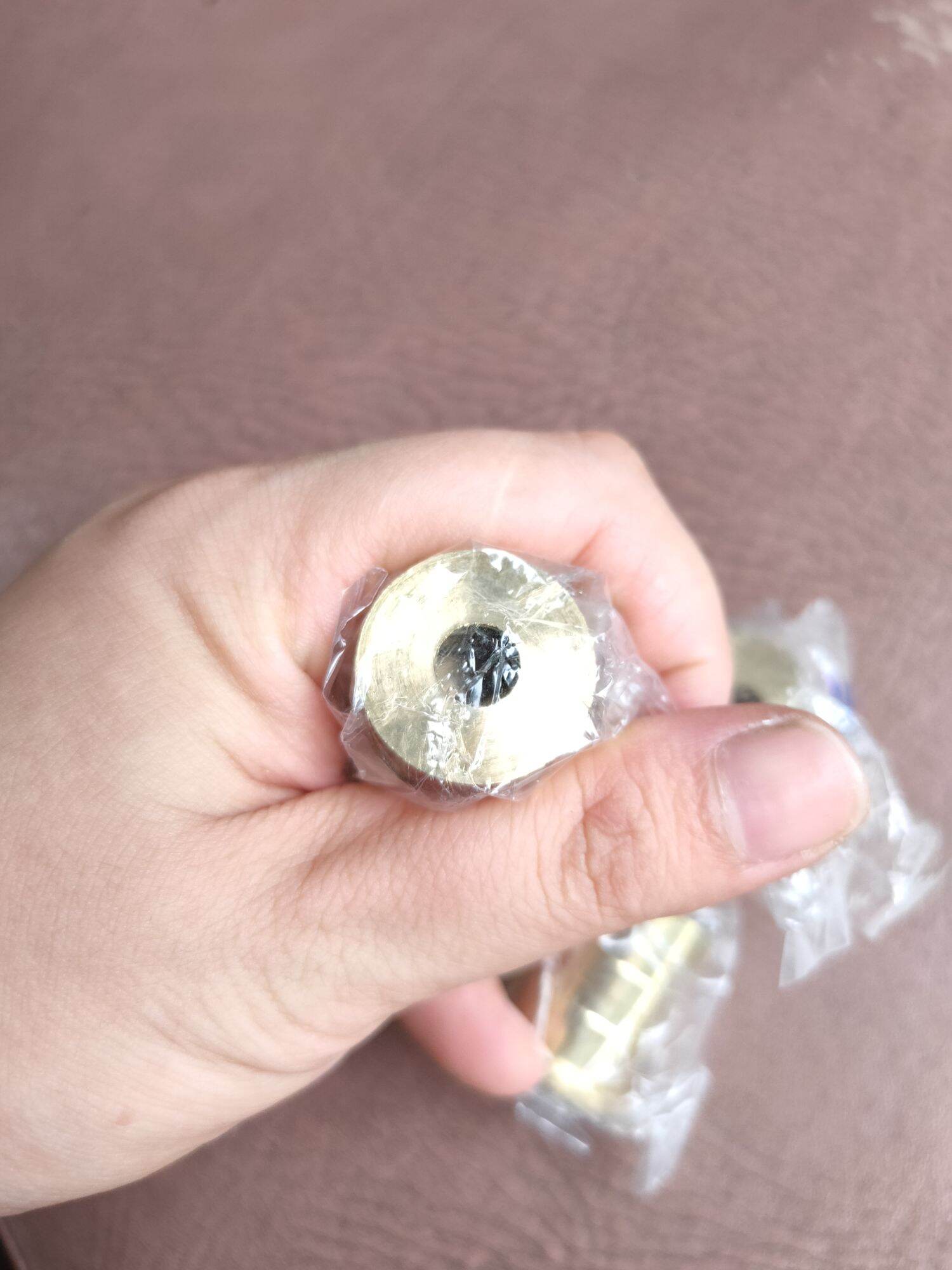 Chân đồng clemon ( phi 25)