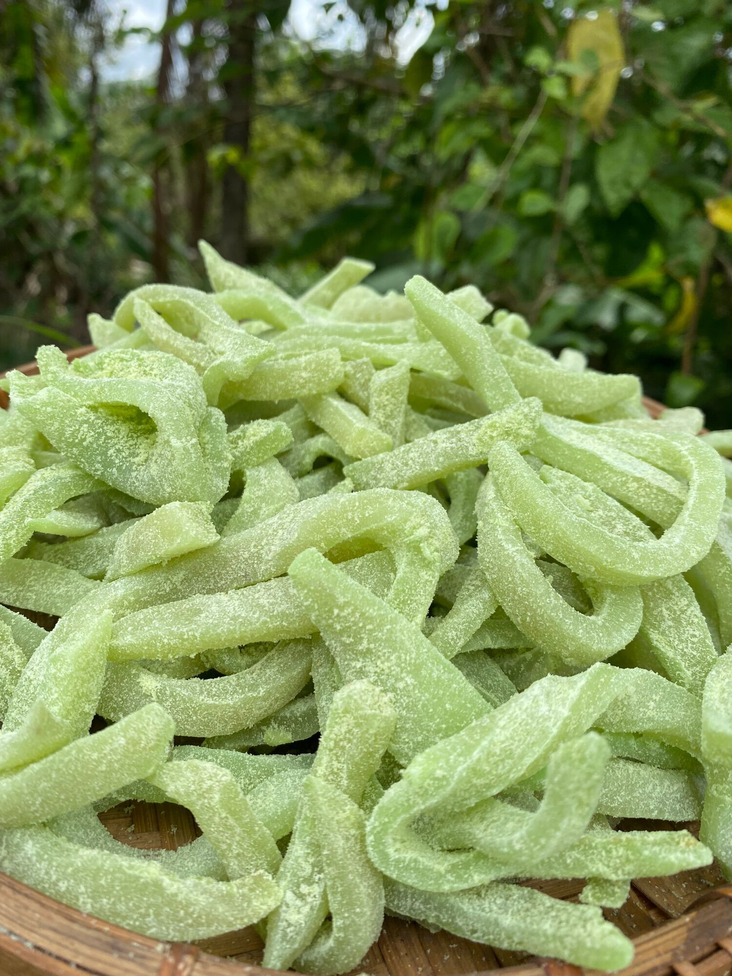Mứt dừa non 80k/500g. ít ngọt. mềm dẻo