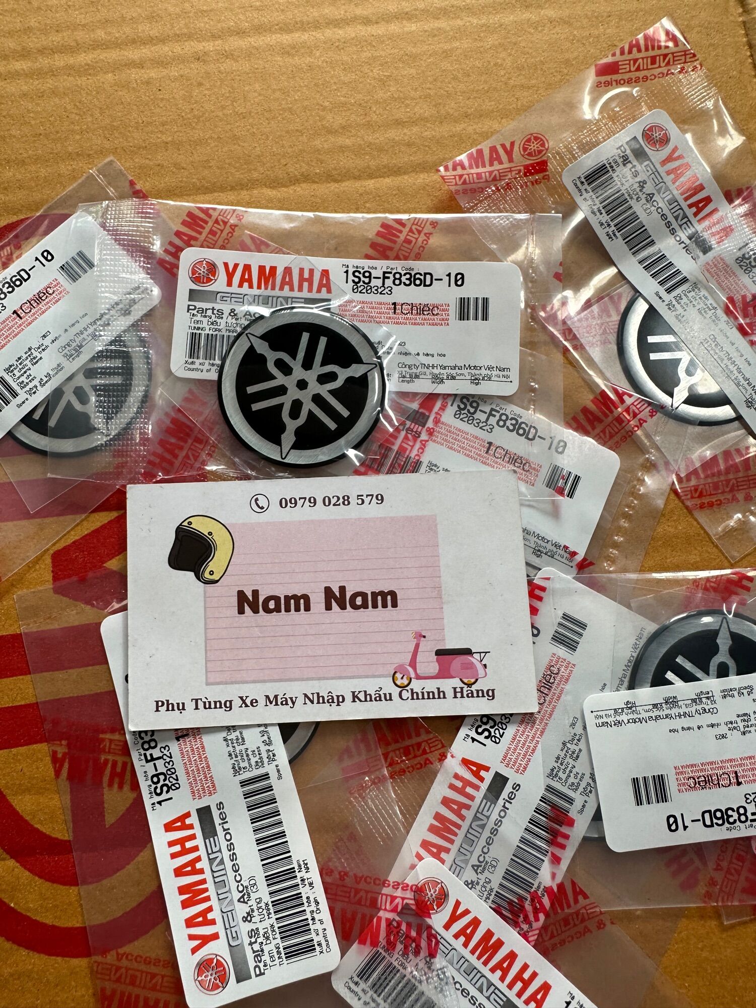 logo dẻo yamaha 4cm dán bửng chính hãng