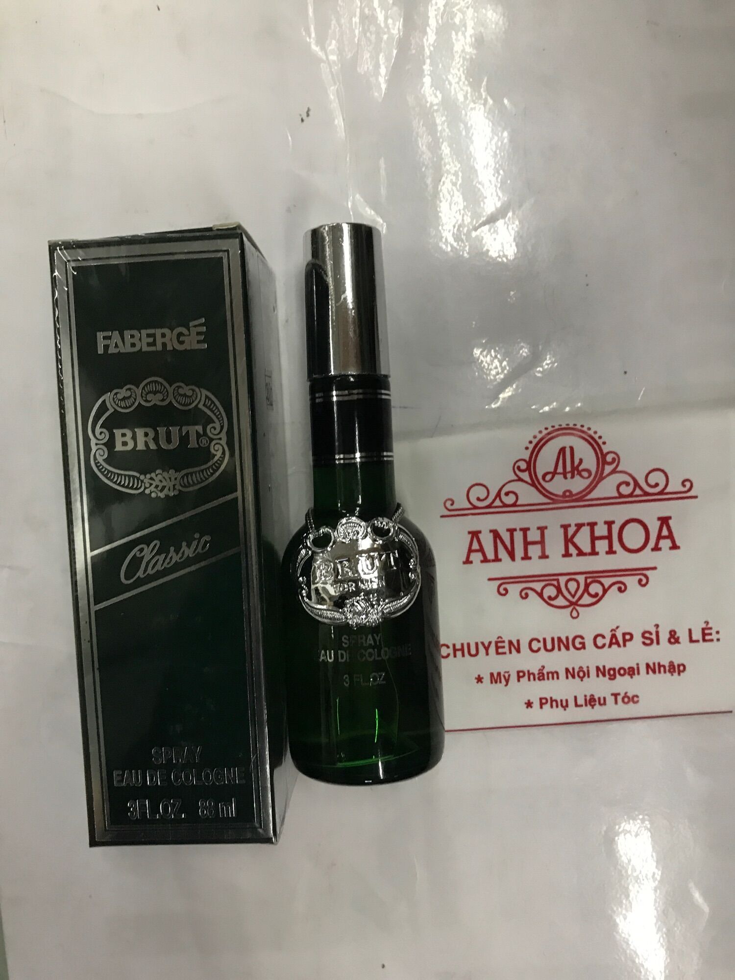 Nước Hoa Brut