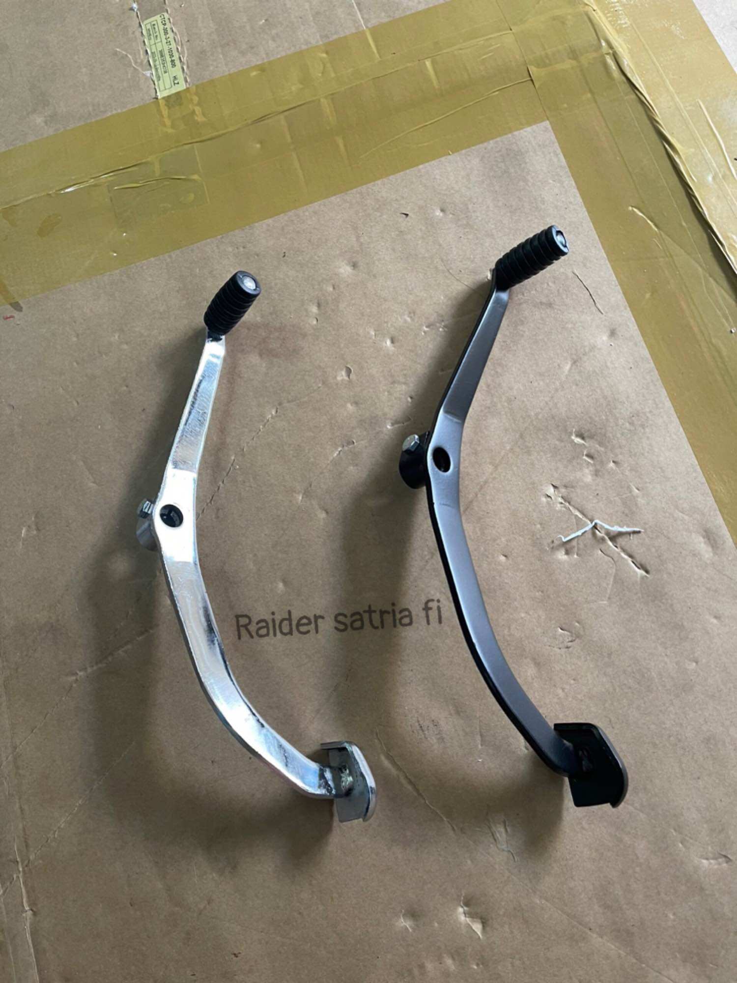 Cần số raider fi , satria fi , inox sơn tĩnh điện  (phụ tùng dọn xe)