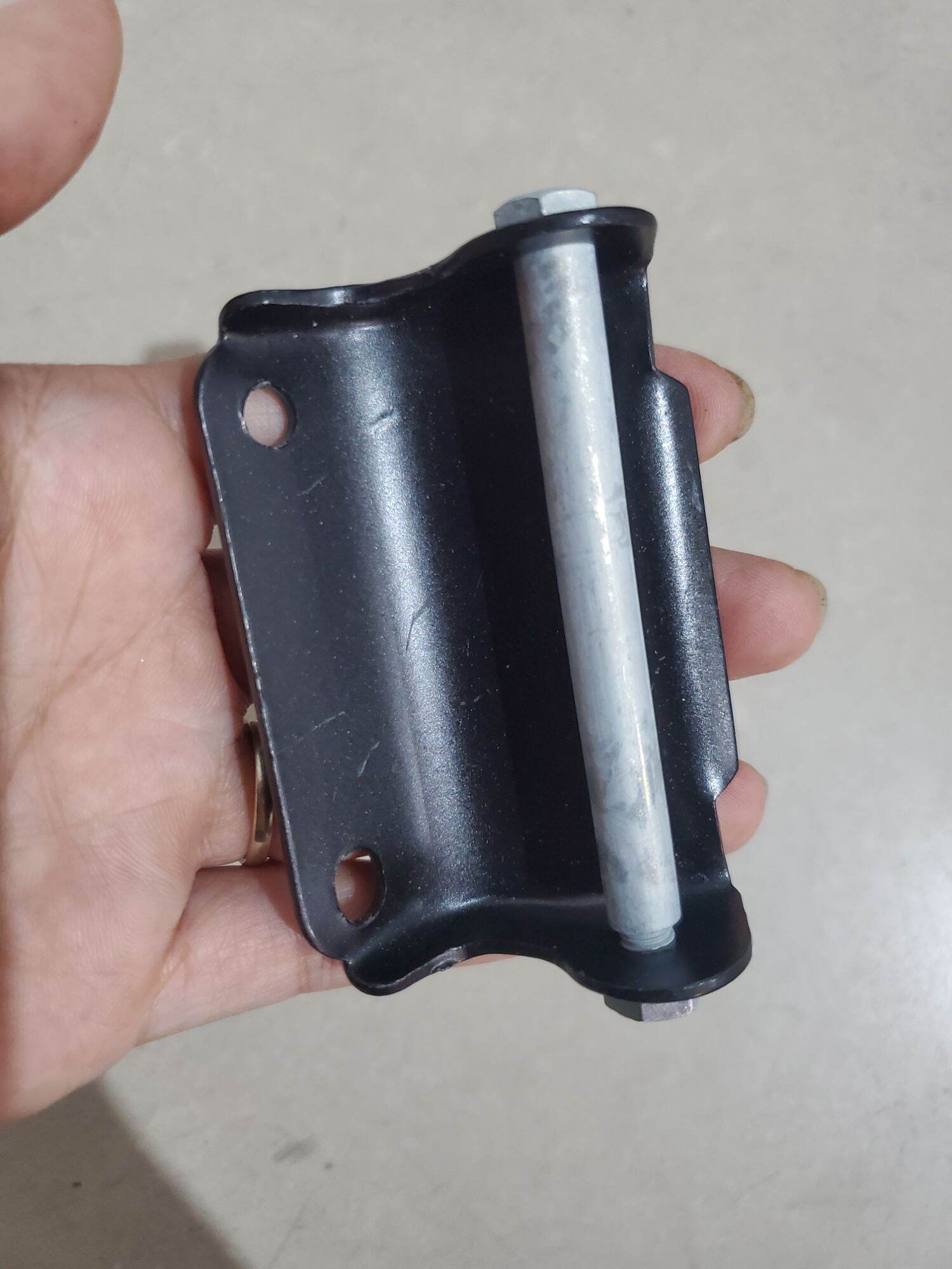 Bát yên trước xe Airblade