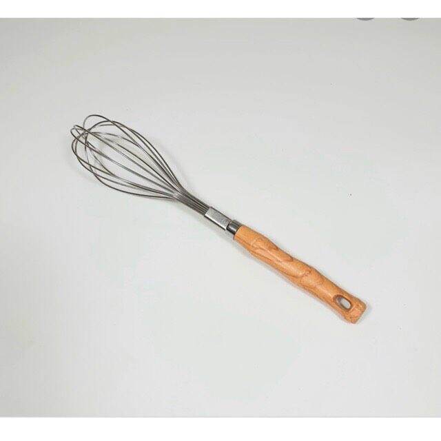 Dụng cụ đánh trứng cán giả gỗ
