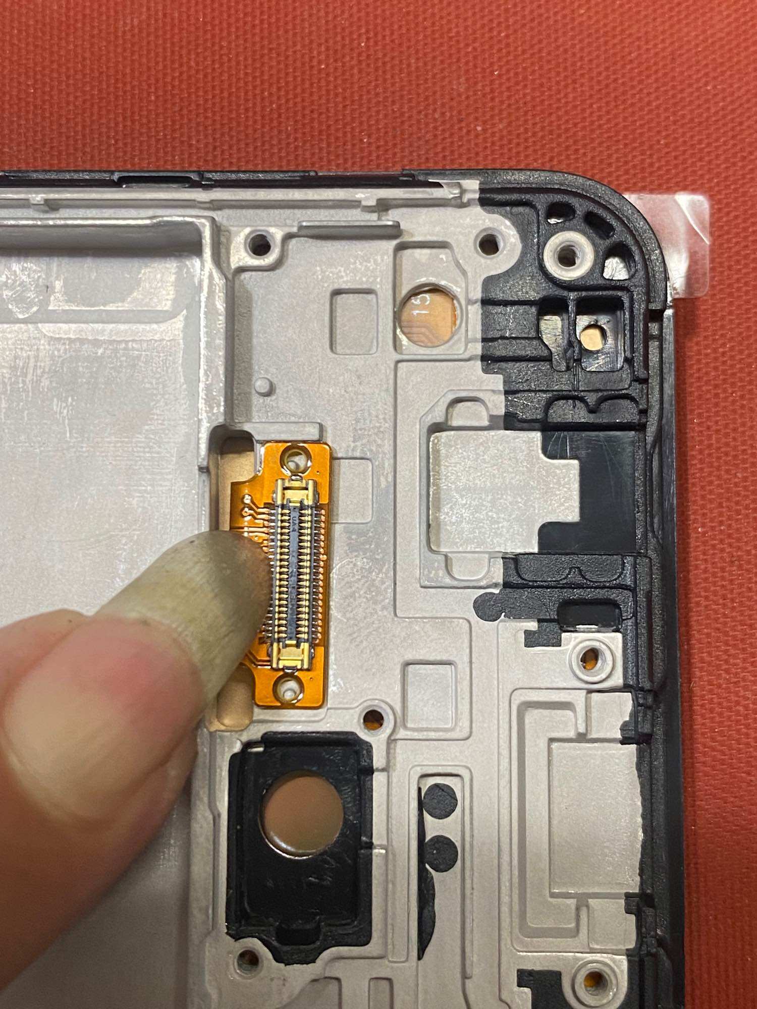 Màn hình liền  khung SAMSUNG A31 (2ic/OLED)