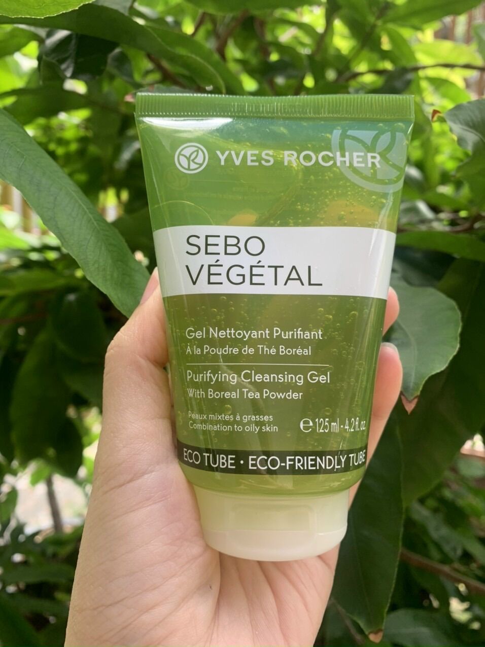 Gel rửa mặt Yves Rocher Sebo Végétal