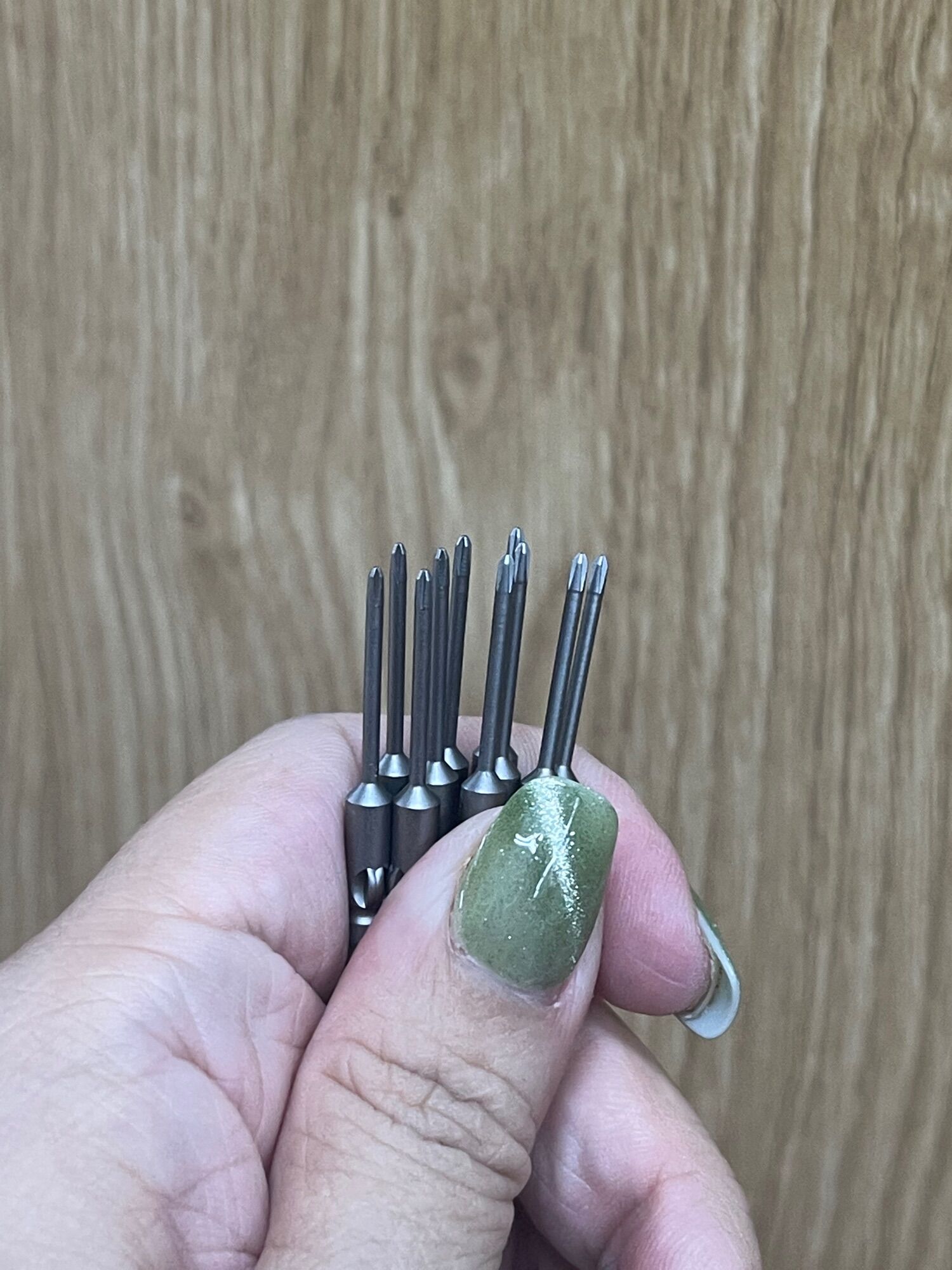 Đầu vít 4 cạnh