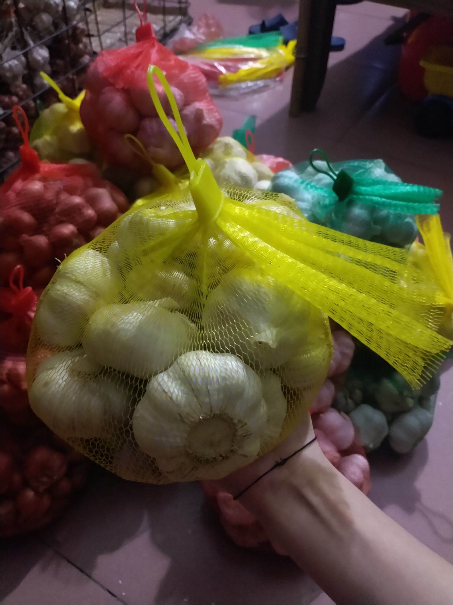 tỏi lai tía 50k/1kg