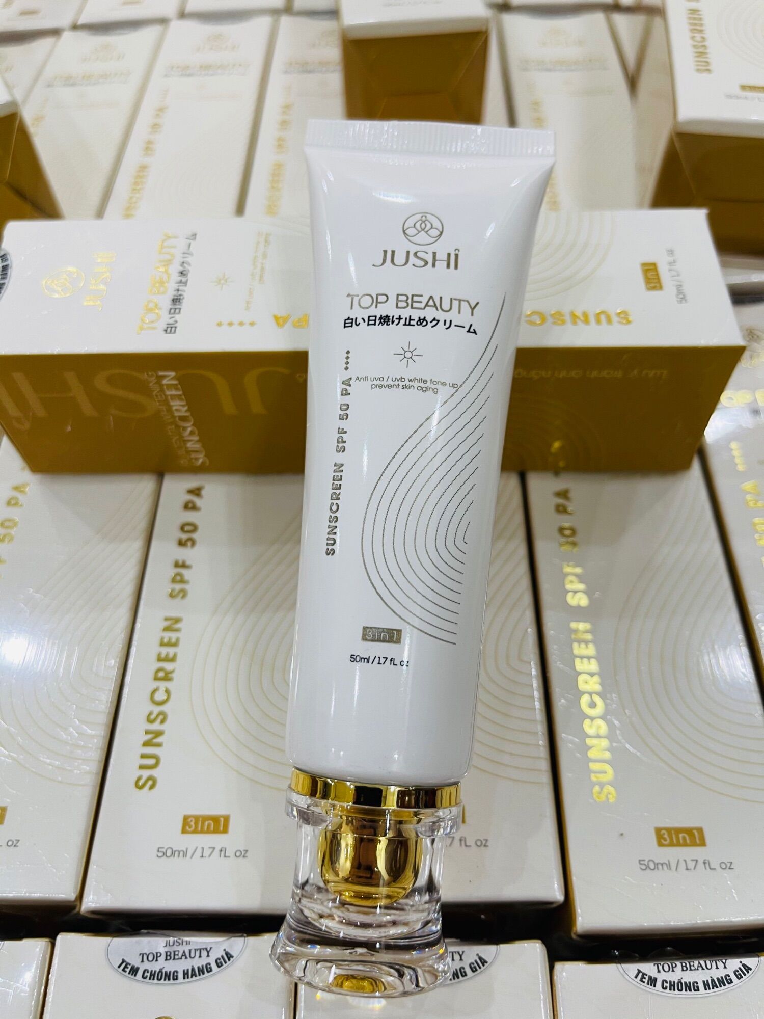 KEM CHỐNG NẮNG VẬT LÝ JUSHI TOP BEAUTY SPF 50 PA ++++ của JUSHI VIỆT NAM