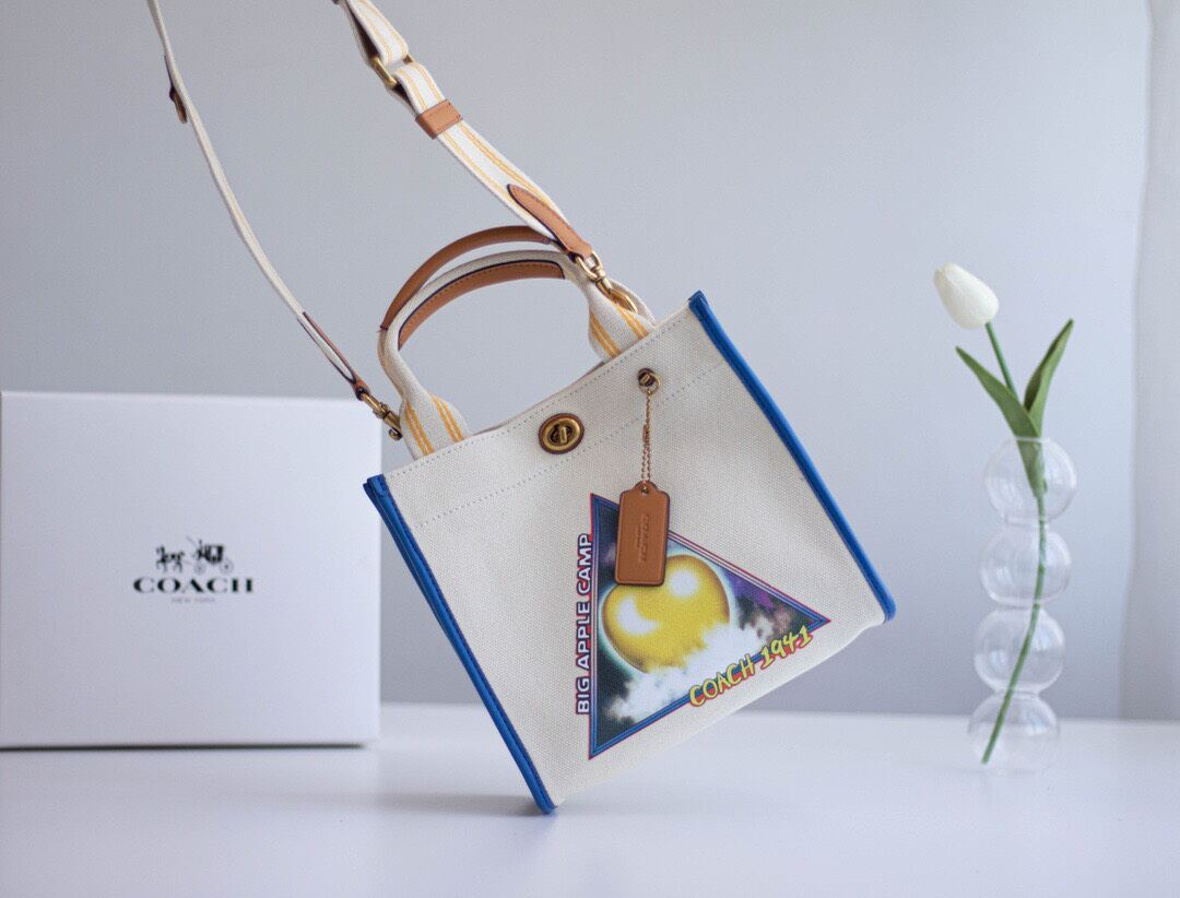 🍀Túi Coach Canvas 🍀
