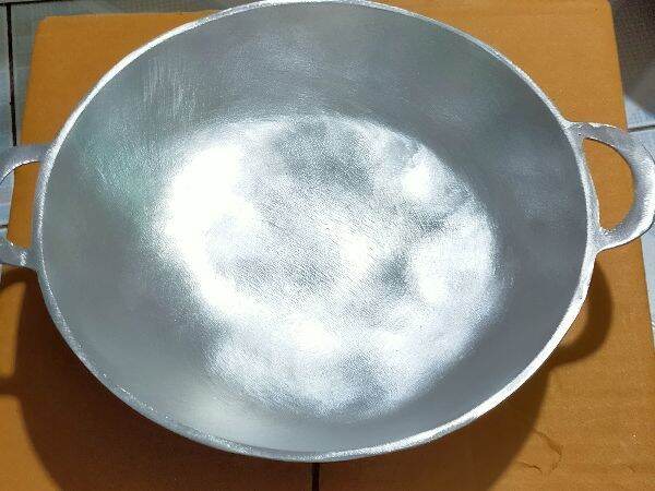 cặp chảo gang đúc thủ công dk26 và 33cm đã xoa bóng