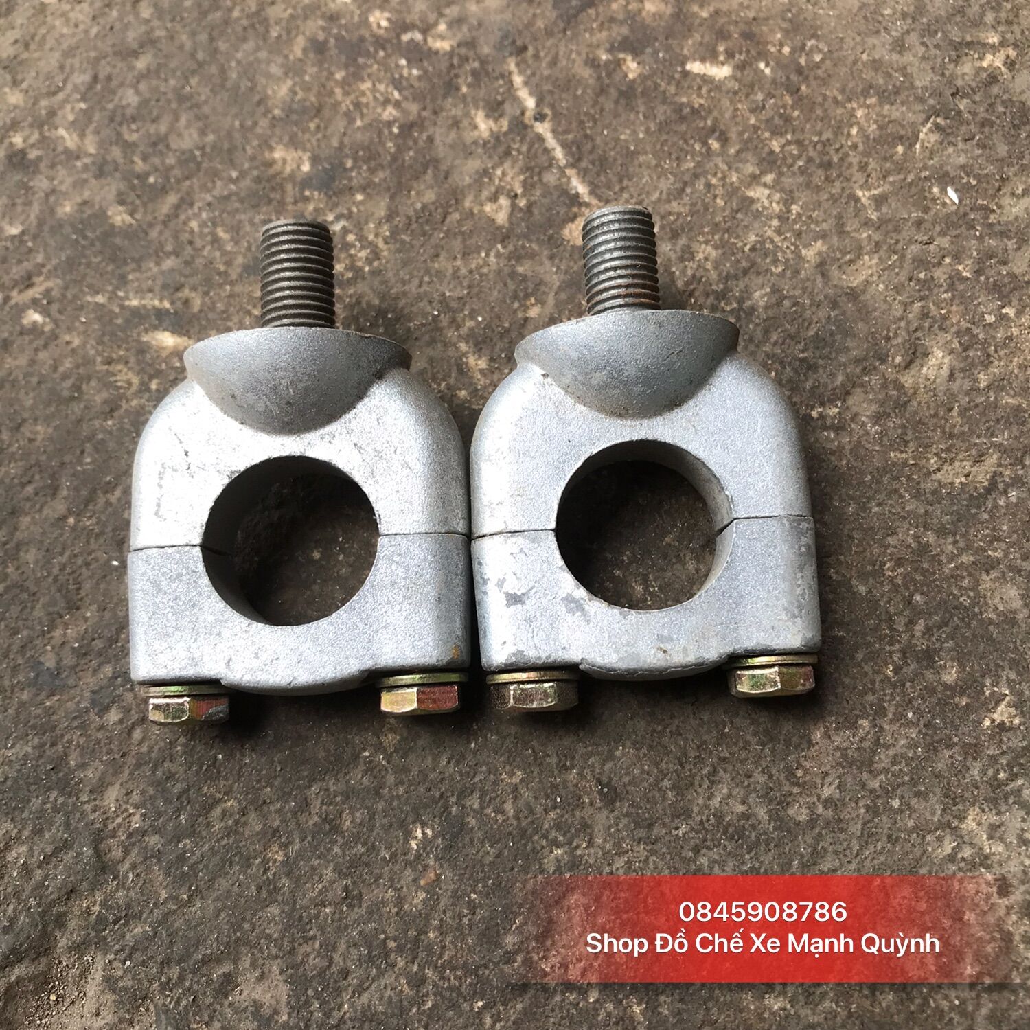 Kẹp giữ cố định ghi đông bộ đầu, bộ thụt giảm sóc cho xe 3 gác