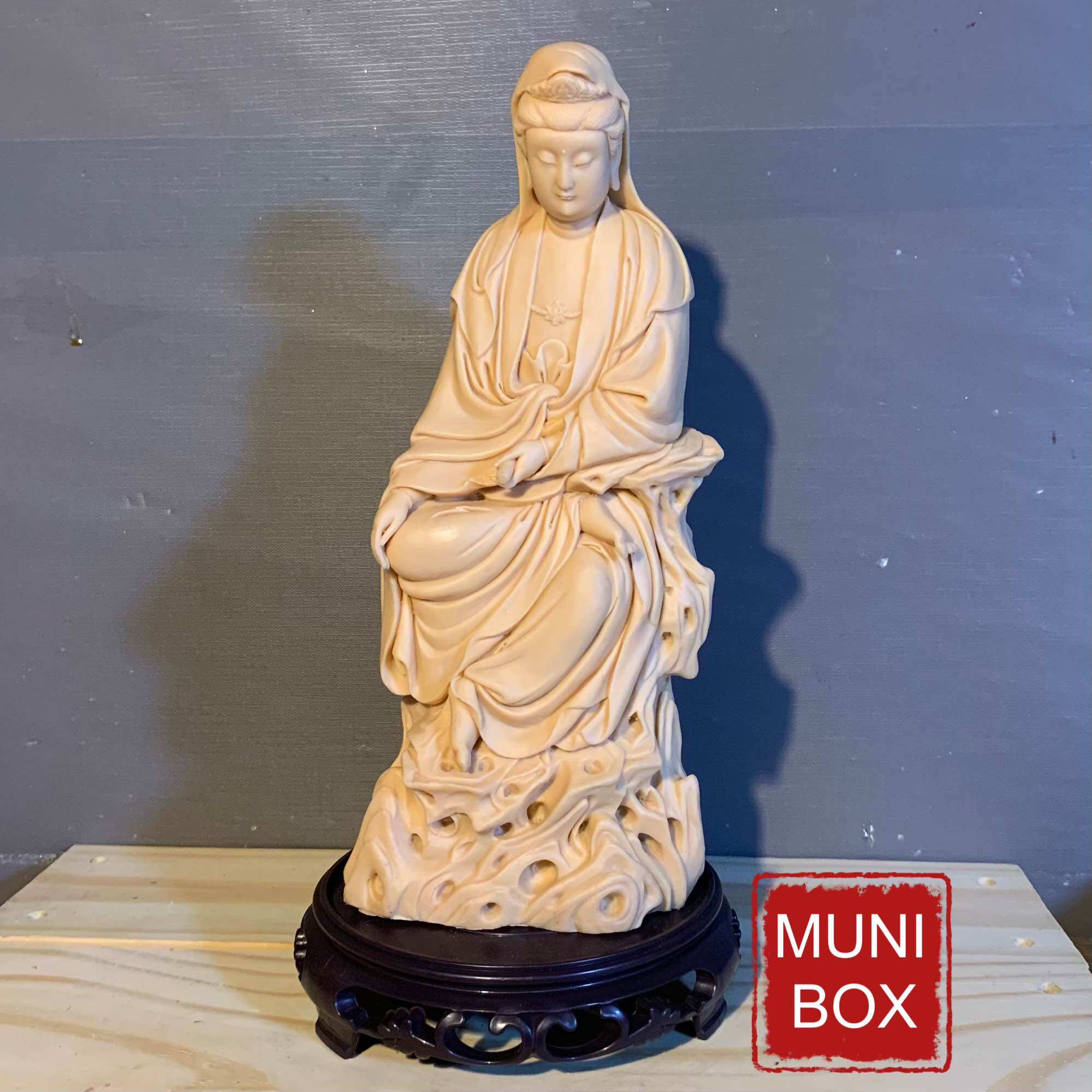 Tượng Quán Thế Âm bồ tát 27cm