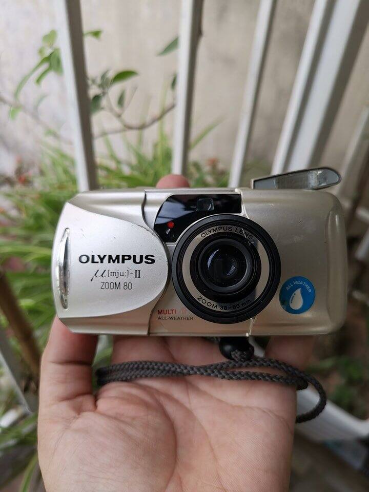 Máy ảnh PnS chụp film 35mm Olympus Mju II Zoom 80