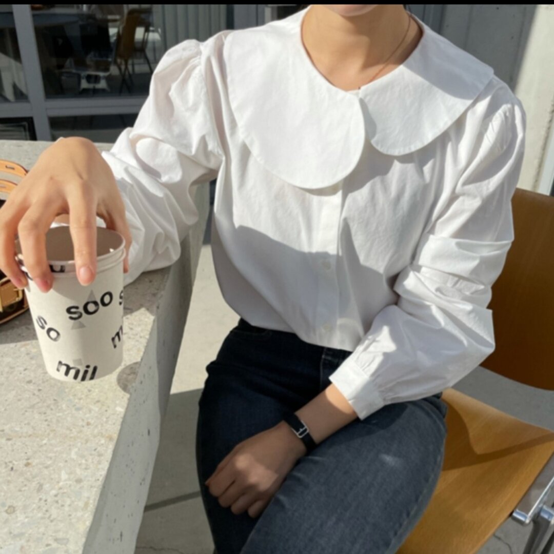 áo sơ mi cổ sen lệch phong cách hàn quốc