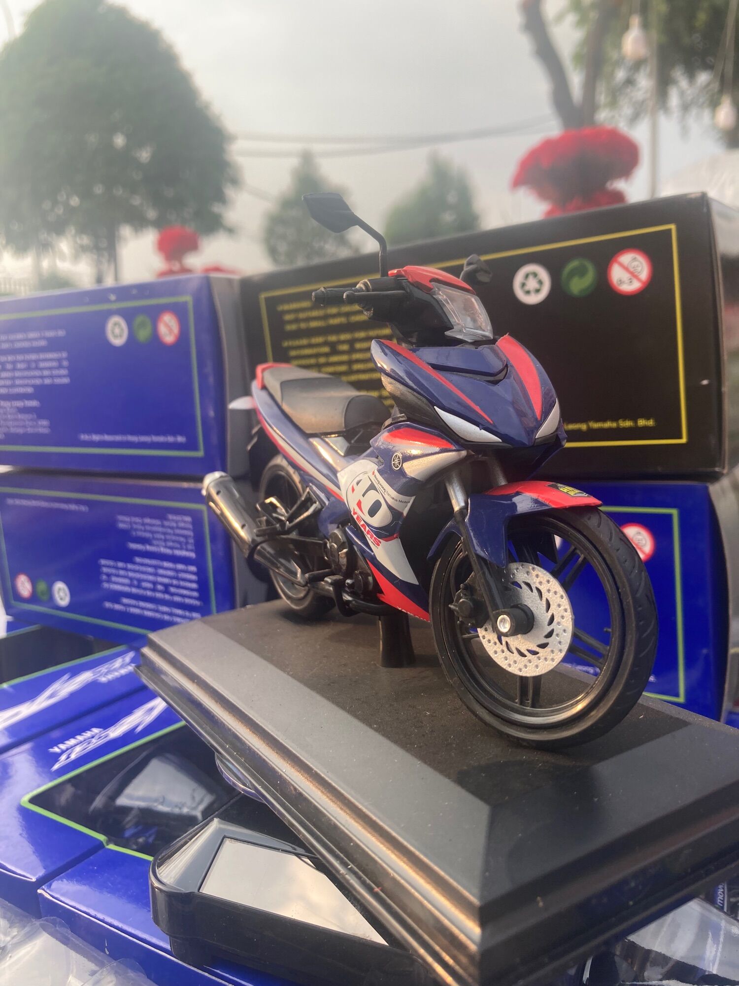 Mô hình exciter-Y15zr 1:12