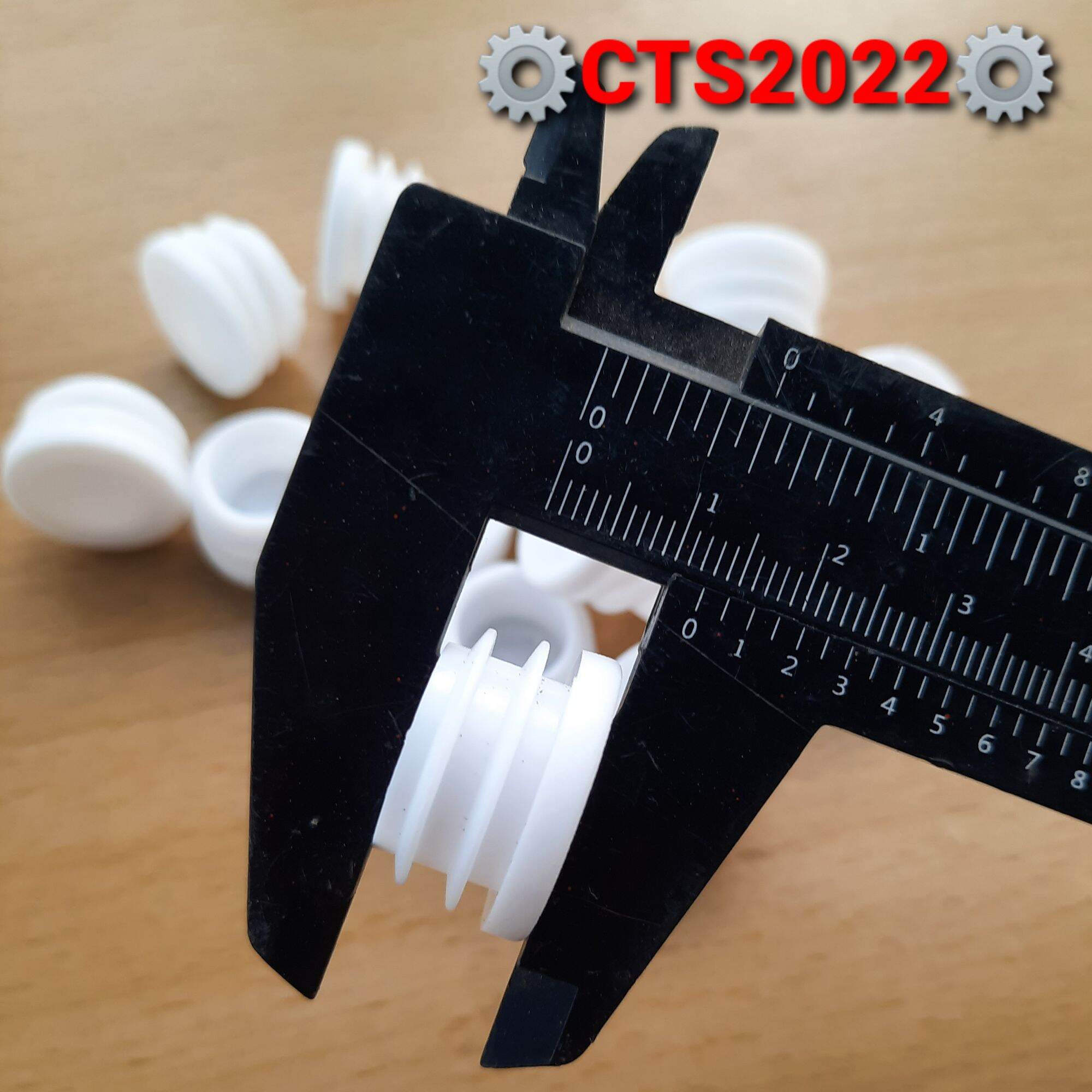 Nút nhựa màu trắng bịt đầu ống phi 22mm