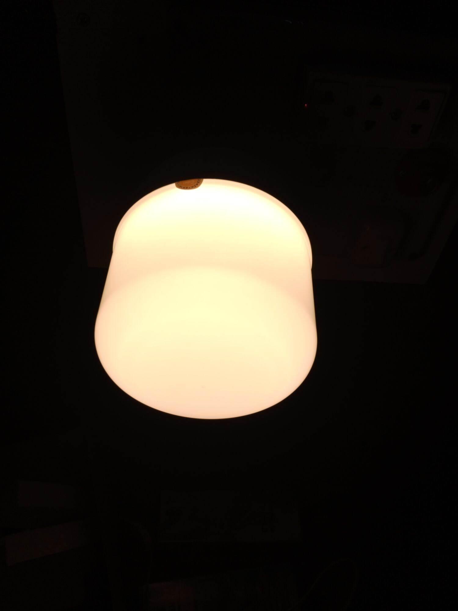 Bóng đèn led COMET CB03R0403 ánh sáng vàng 40W