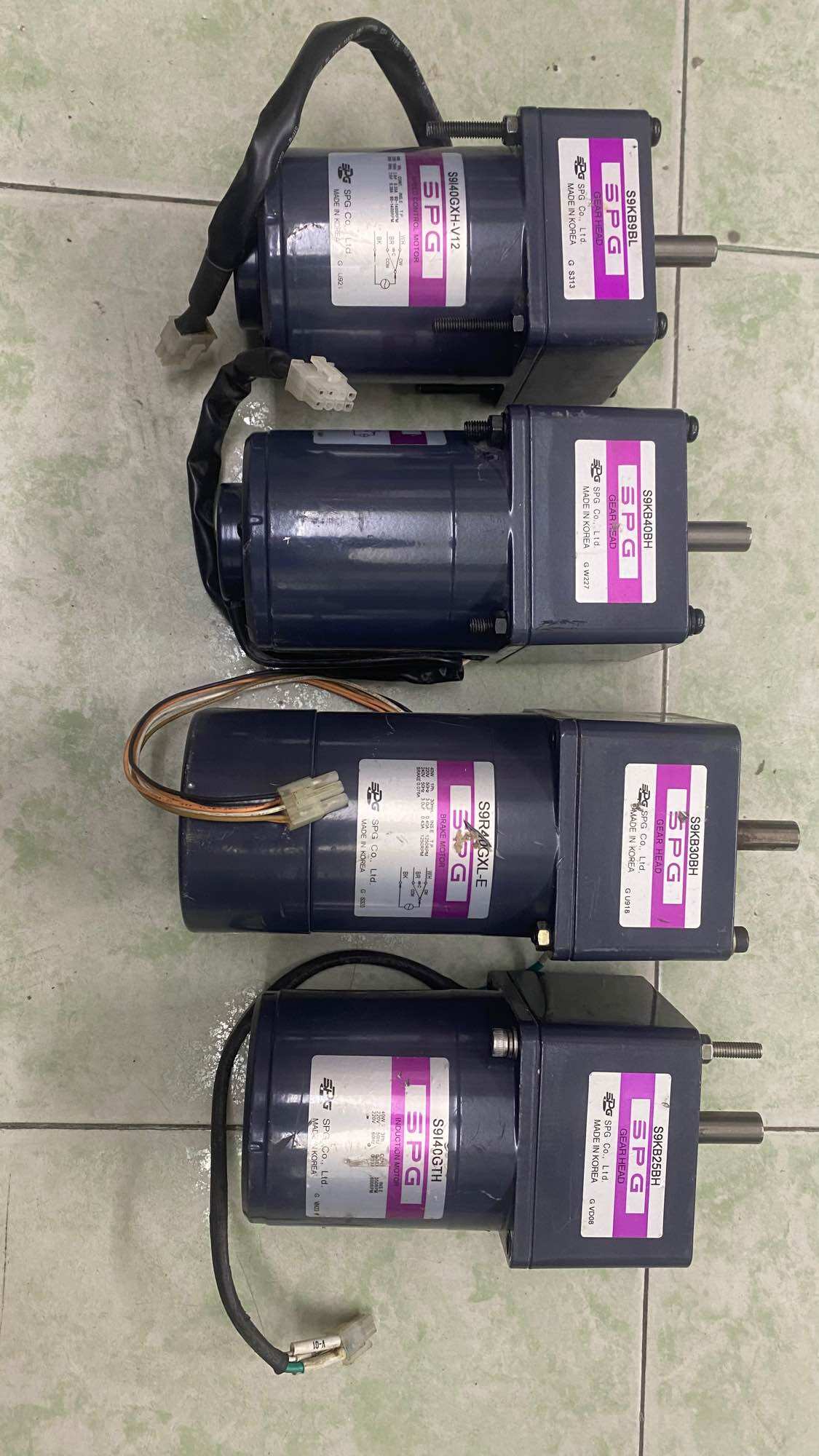 Geared Motor 40W/ 220V (with reversing/brake power/speed governor) japan/Korea