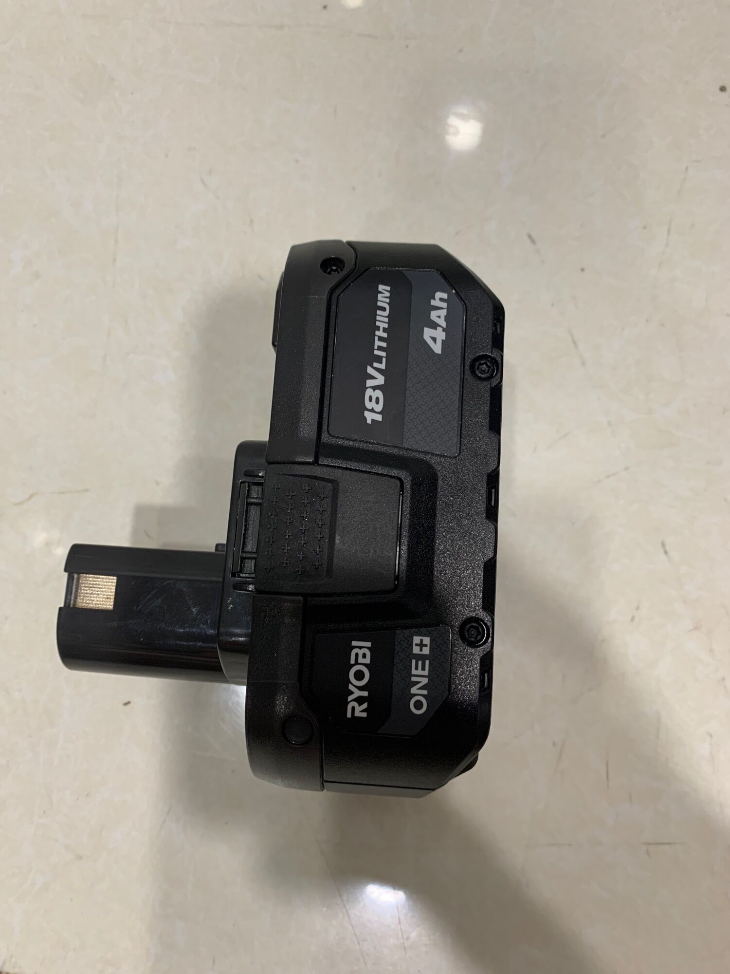 [HCM]Pin 4ah ryobi