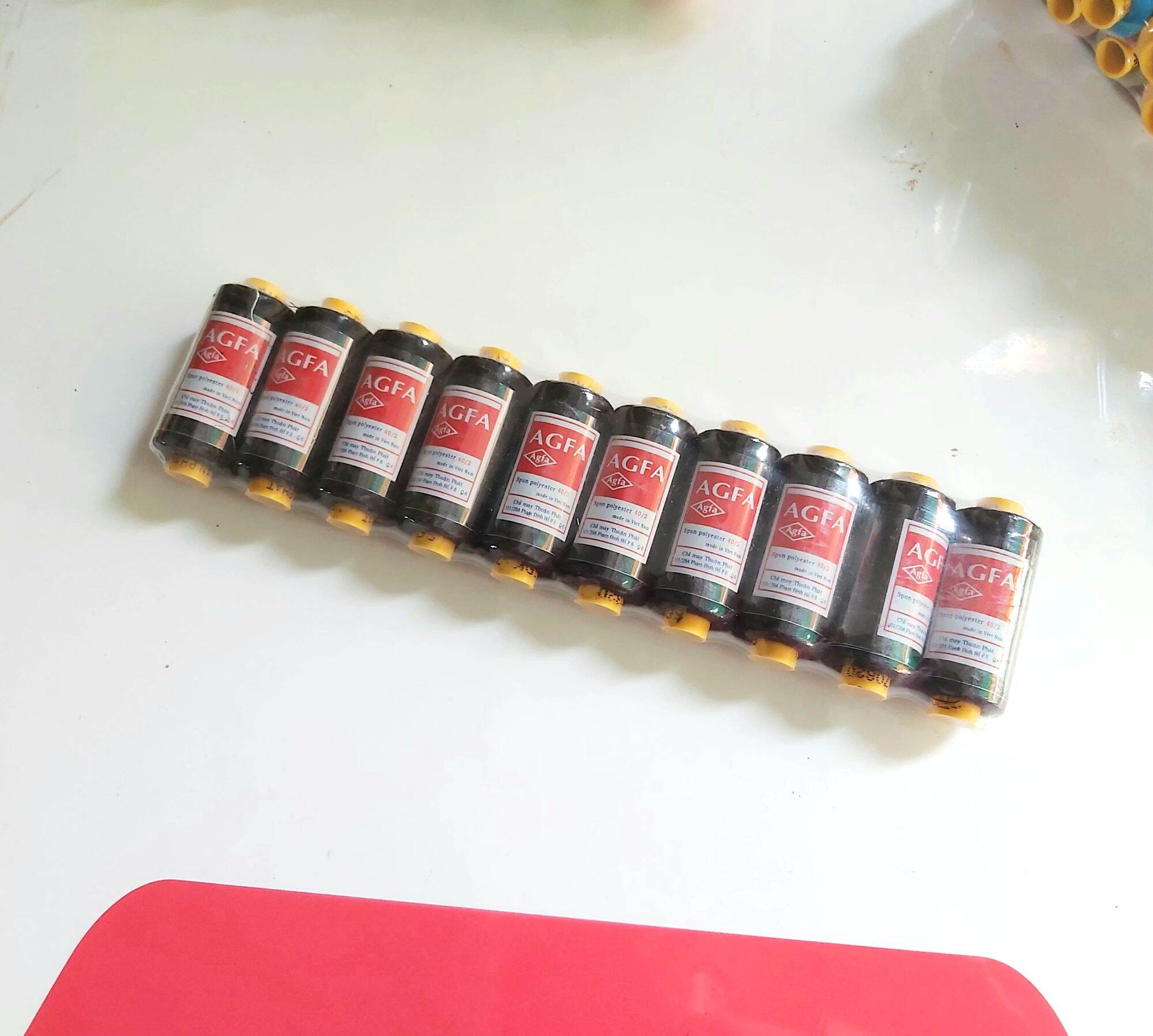 Vỉ 10 Cuộn Chỉ Agfa Thuận Phát Loại Tốt (Trắng, đen, đủ màu)