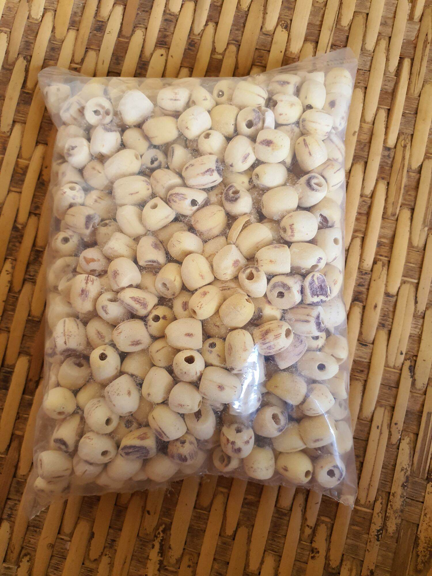 Hạt sen khô