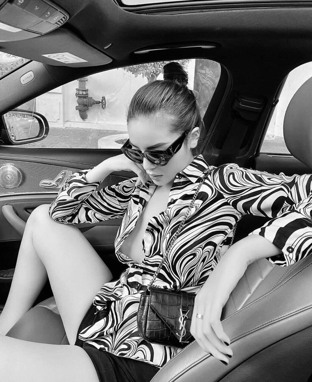 Ysl đen hàng cao cấp