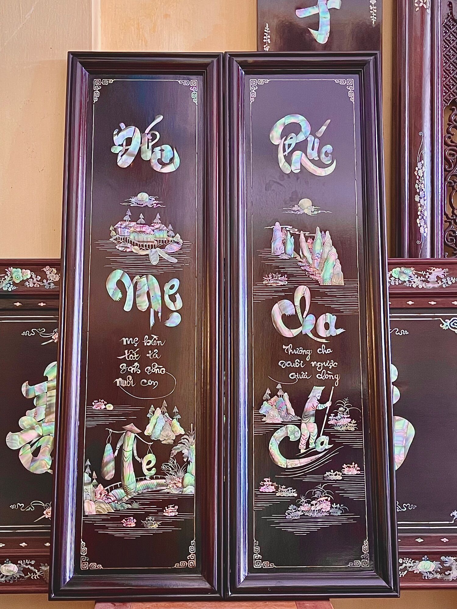 TRANH CHA MẸ PHÚC ĐỨC CẨN ỐC