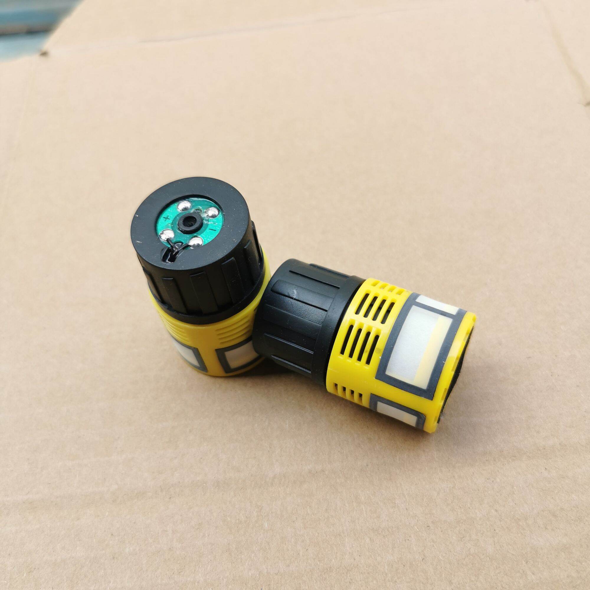Củ Micro K8 có dấu cộng trừ cam kết chất âm nâng cấp được tất cả các mẫu Micro lua kéo và Micro karaoke